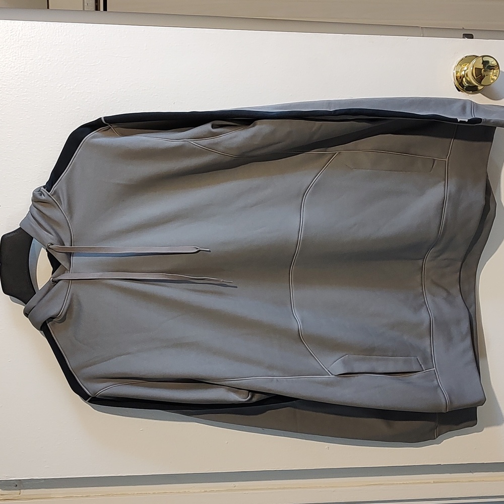 Men's Champion Double Dry Gray Hoodie Size Large NWT               Make An Offer